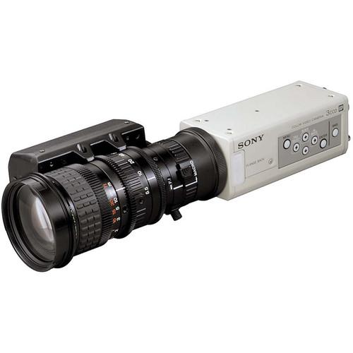 Sony DXC-390 1/3-Inch 3-CCD Color Video Camera with 800 DXC390