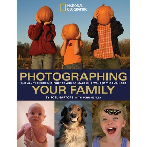 Amphoto Book: Photographing Your Family: And All 9781426202186