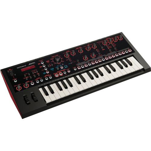 Roland JD-Xi Synthesizer and Ableton DAW Music Production